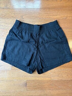 NWOT - Black Women's Elastic Waist Shorts